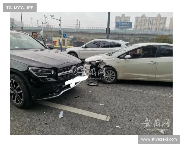 “谢大脚”乘坐事故车辆曝光,造成一死三伤的严重后果谁来承担 “谢大脚”乘坐事故车辆曝光,造成一死三伤的严重后果谁来承担