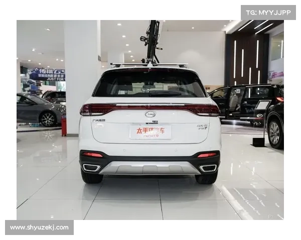 全新广汽传祺GS4来了！白色车身质感十足 轴距2680mm配1.5T+6AT